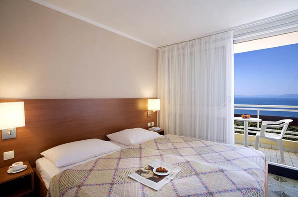 Albona Hotel & Residence Rabac Exterior photo